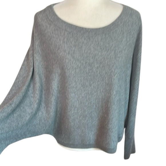 Vince Heather Gray 100% Cashmere Sweater Dolman Sleeve  Size M - Picture 6 of 7